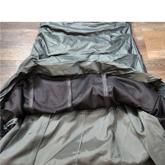 Ricky Freeman Teri Jon Ruched Mermaid  Evening Gown - Picture 4 of 8